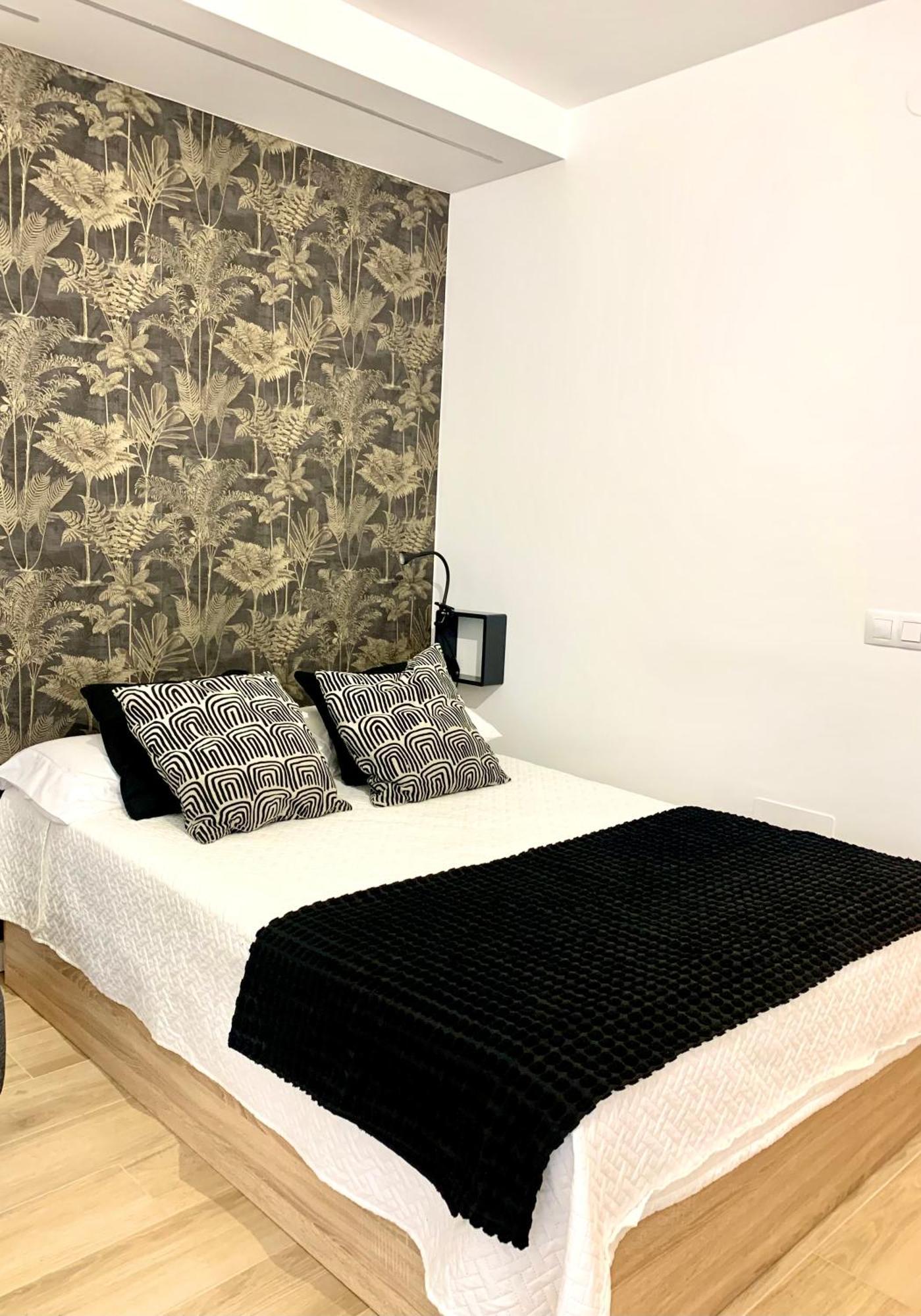 Apartamento Premium Con Piscina - Recepcion 24 Hs 베날마데나코스타 외부 사진