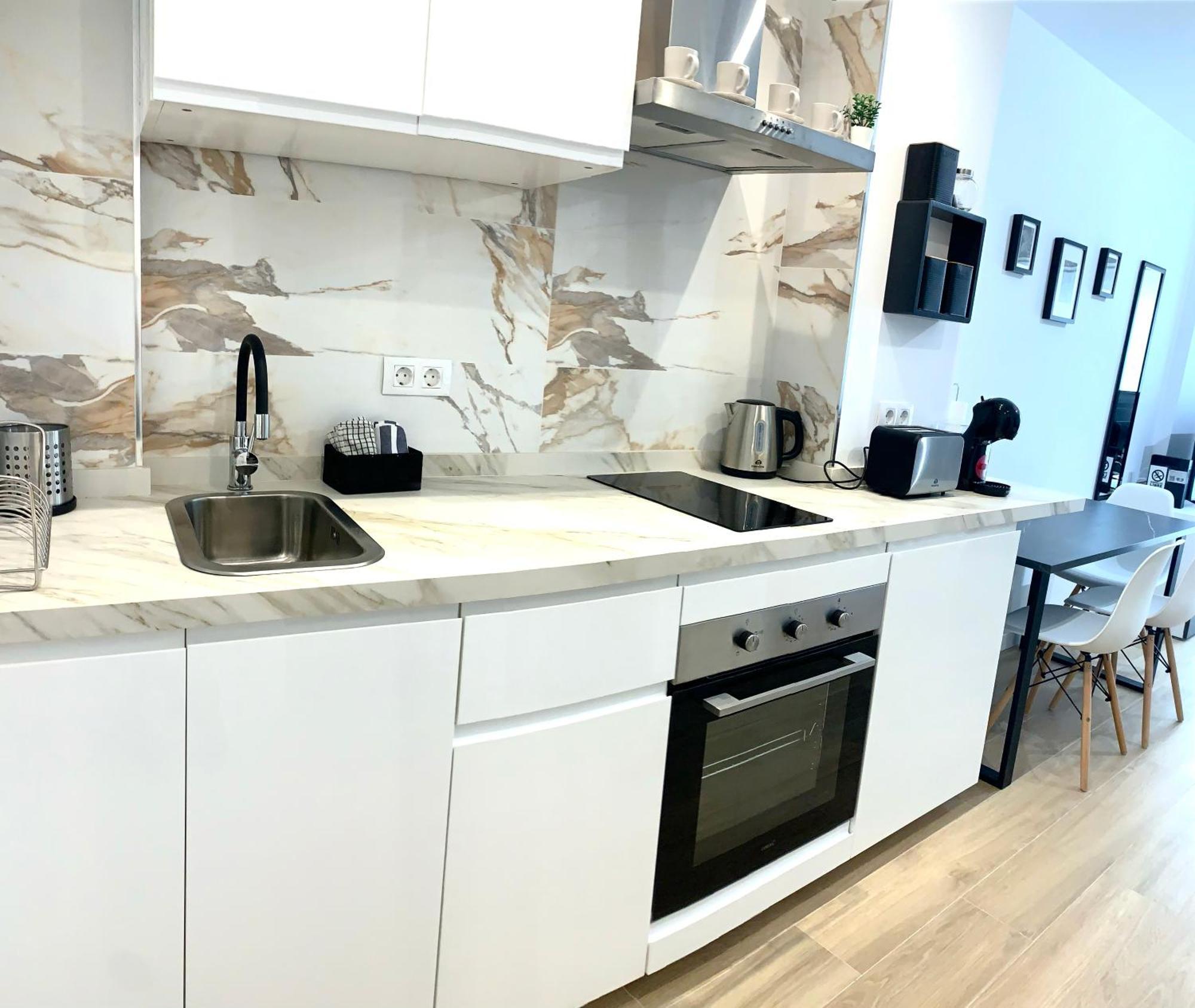 Apartamento Premium Con Piscina - Recepcion 24 Hs 베날마데나코스타 외부 사진